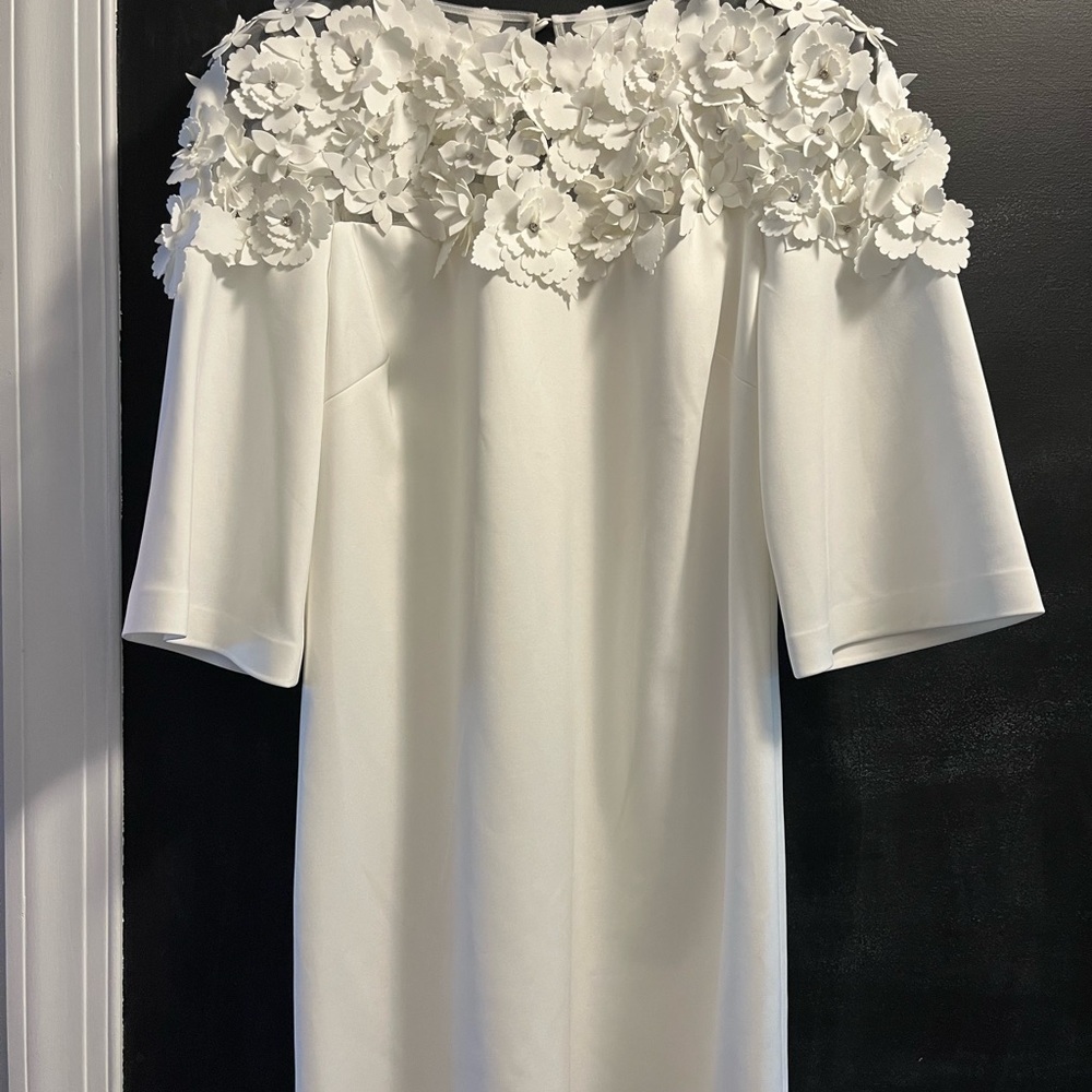 Lilly Pulitzer stunning white dress